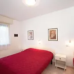 Diana-1 By Interhome * Bibione